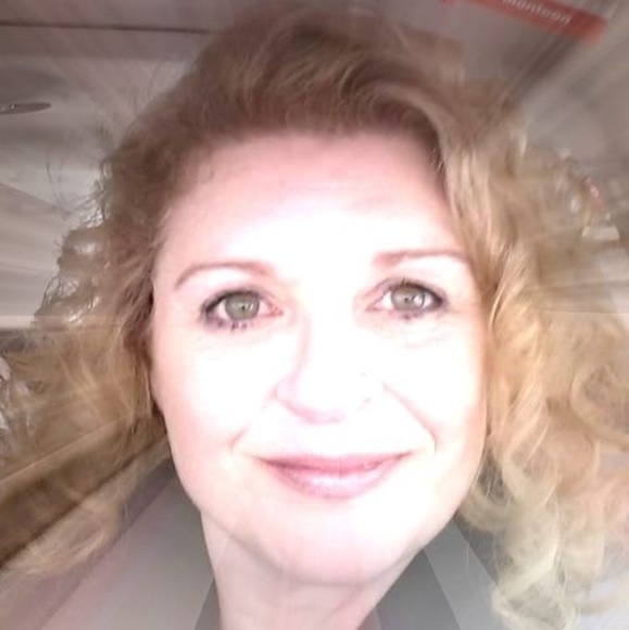 Meet your Posher, Lisa - Picture 1 of 1